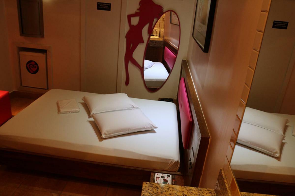 Auhe Motel (Adults Only) Betim Exterior photo